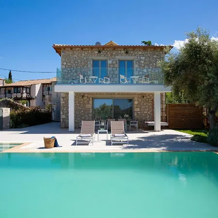 Villa Chrisanto 1865 *