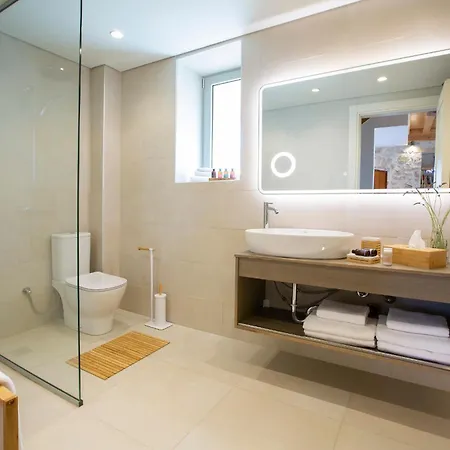 Chrisanto 1865 Villa