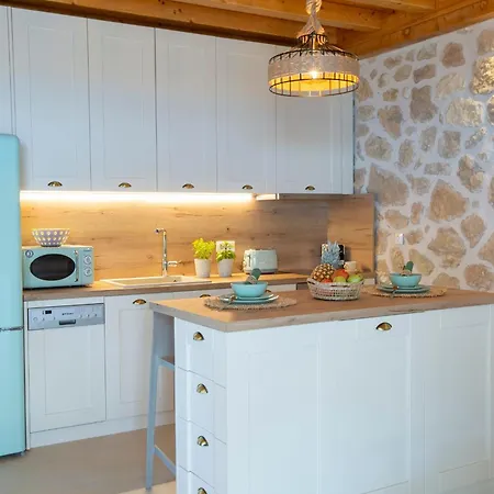 Chrisanto 1865 Katouna